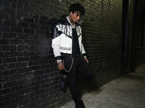 Free Vandal ZipUp - Black